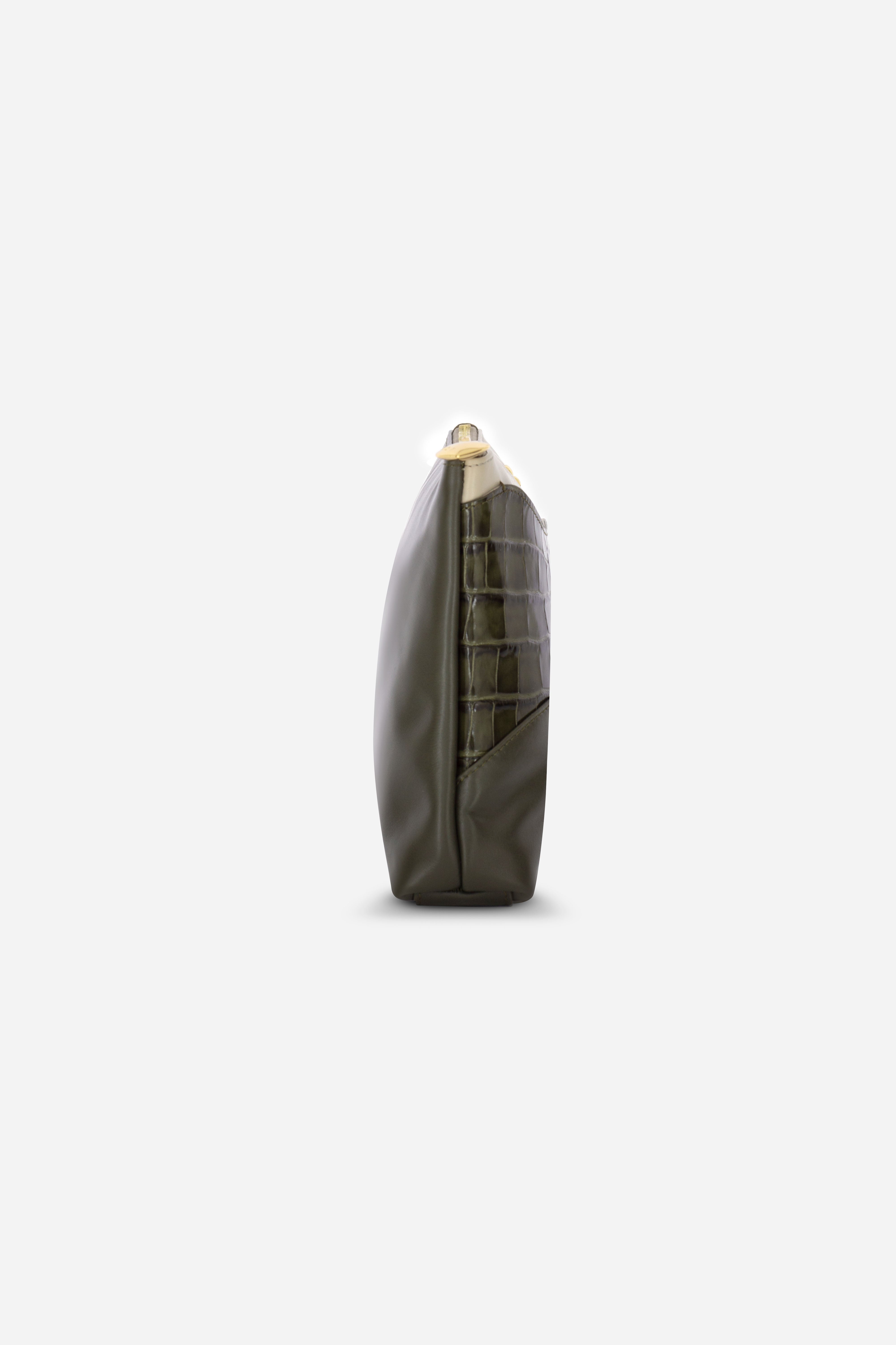Rilu Ivy leather clutch side profile showing soft structure