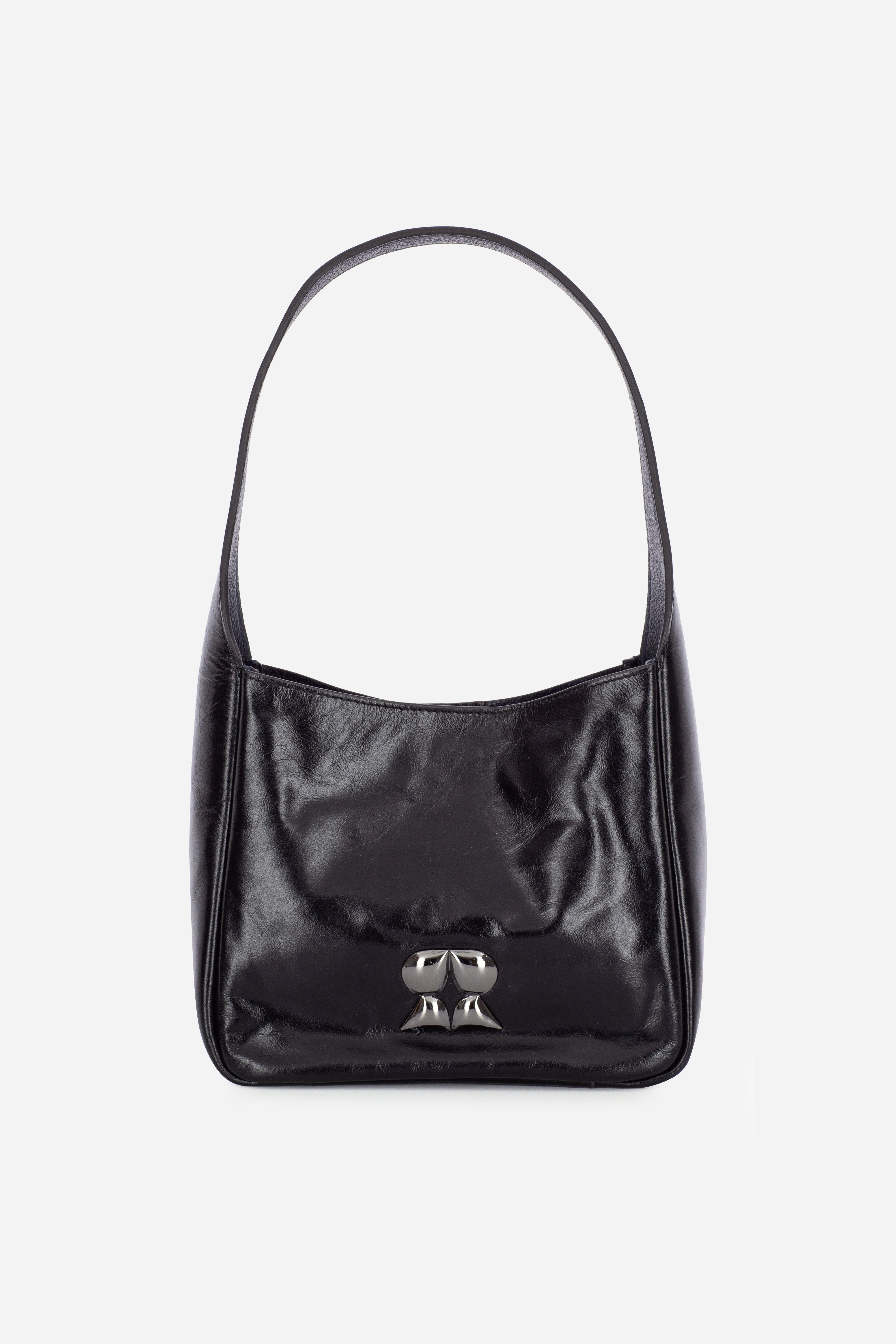 Rilu Camellia black leather shoulder bag front view